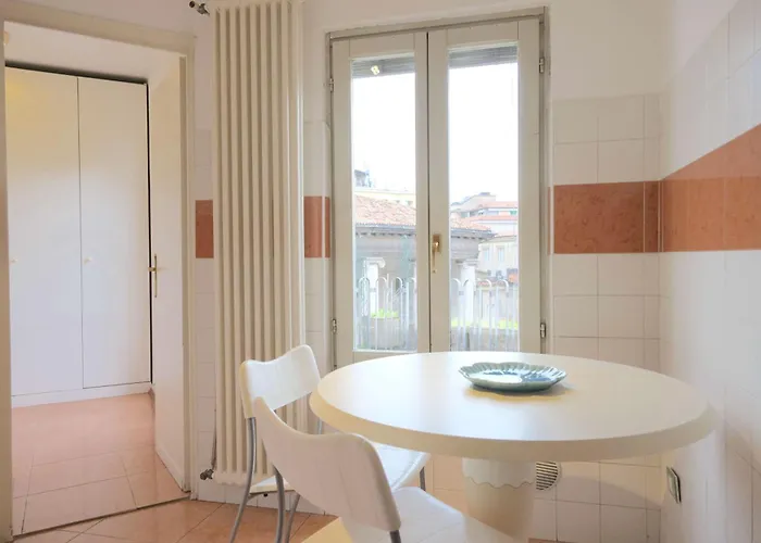 公寓 Vr - Blu In Bra *