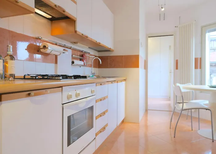 Vr - Blu In Bra * 维罗纳