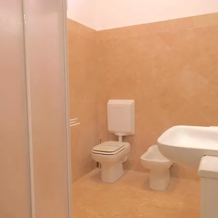 Vr Blu In Bra Apartman *