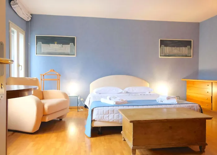 Vr - Blu In Bra Appartement