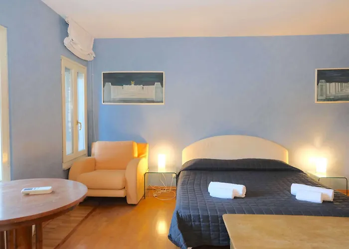 Appartement Vr - Blu In Bra