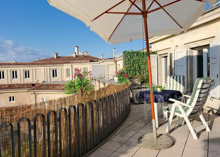 Vr - Blu In Bra Appartement